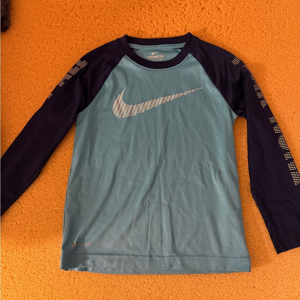 Nike Kids Long Sleeve and Sweatpants Set